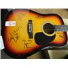 Image 2 : Eleca Acoustic Autographed Korn