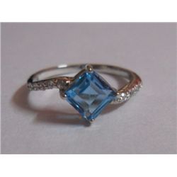 1.870g Ring of Blue Topaz and Cz Sterling Silver