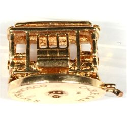 14KT SAN FRANCISCO CABLE CAR ON BEZEL, 3.6 dwt