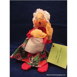 Annalee Clapping Mrs. Claus