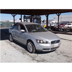 VOLVO S40 2005 T