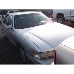 CADILLAC DEVILLE 1999 T