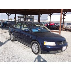 VW PASSAT 2001 T-DONATION