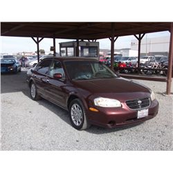 NISSAN MAXIMA 2000 T