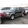 Image 1 : TOYOTA 4RUNNER 2000 T-DONATION