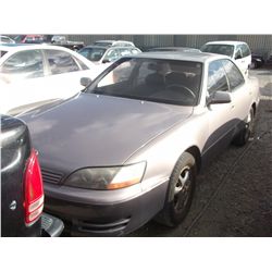 LEXUS ES300  1996 T-DONATION