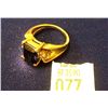 Image 1 : Estate 10kt Gold Ladies Ring