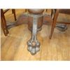 Image 2 : Antique Round Oak Table with 3 Leaves, 6 Chairs