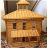 Image 2 : Estate Doll House