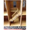 Image 6 : Estate Doll House