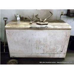 VINTAGE CHEST FREEZER