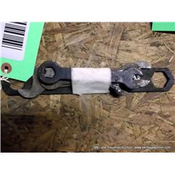 LOT: (4) BOX END WRENCHES, (1) BOX END DOUBLE WRENCH