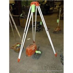 DAVID WHIT REALIST MODEL 8114 TRANSIT & TRIPOD