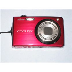 Nikon Coolpix S630 Digital Camera