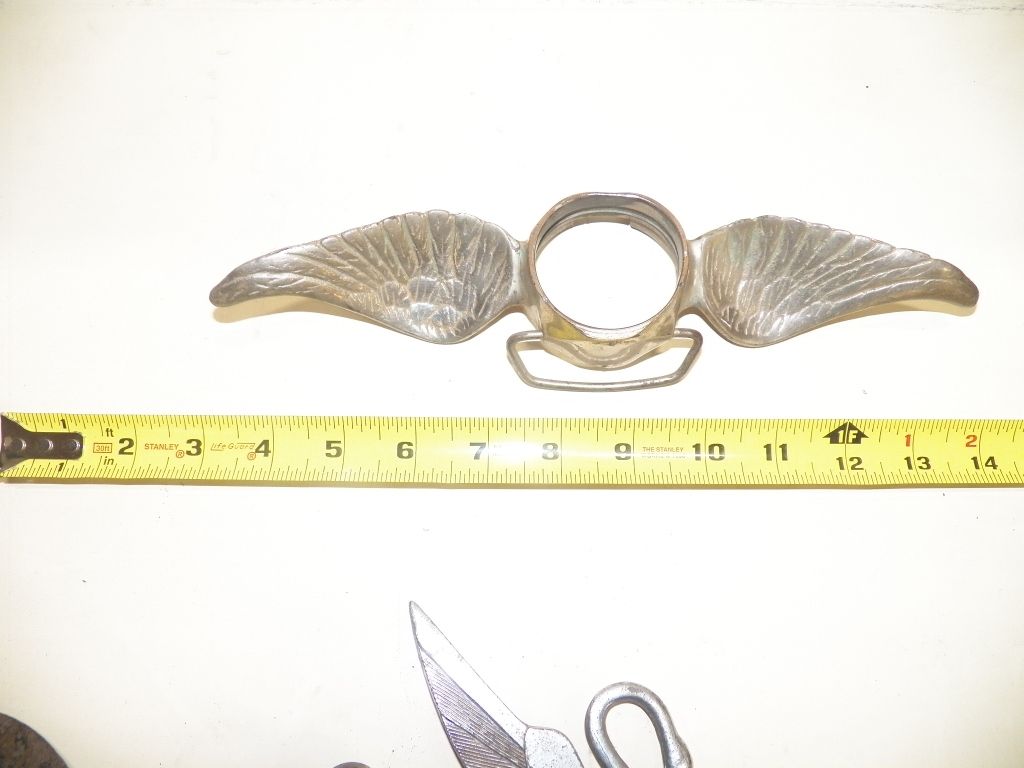 Vintage Wing Hood Ornament