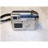 Image 2 : Olympus C-720 Digital Camera