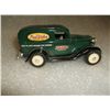 Image 2 : Mini True Value Truck 1932 Ford Panel