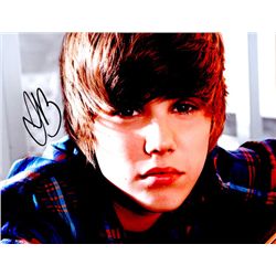 Justin Bieber Signed 8x10 Photograph