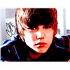 Image 1 : Justin Bieber Signed 8x10 Photograph