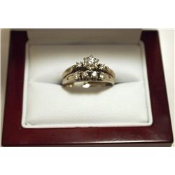 Pre-Owned Diamond 14k Gold Women's Ring _-