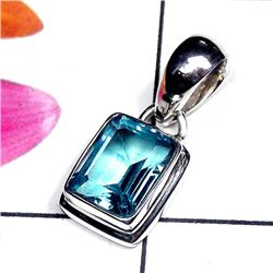 3.00g Pendant of Blue Topaz Sterling Silver
