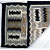 Image 2 : Navajo Traditional Two Grey Hills Rug