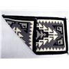 Image 2 : Navajo Traditional Two Grey Hills Rug