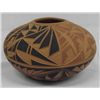 Image 1 : Native American Acoma Pottery Jar.