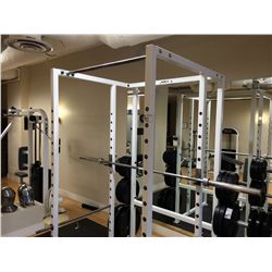 APEX BENCH PRESS/SQUAT STATION