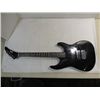 Image 2 : VISTA 6 STRING ELECTRIC GUITAR & LEATHER CARRYING