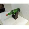 Image 2 : BREWERIANA J&B 1 GALLON BOTTLE & TILTING STAND