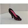 Image 1 : STYLIZED HIGH HEEL SHOE, 8 RING KEEP.