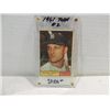 Image 1 : 1961 TOPPS #2 BASEBALL PLAYER CARD ROGER MARIS