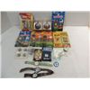 Image 1 : BOX LOT OF SPORTS COLLECTIBLES: WATCHES, HEADLINER