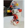 Image 2 : 1999 MARVEL INTERACTIVE TALKING & MOBILE ROBOT. 16