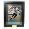Image 1 : 13X16 FOOTBALL PHOTO AUTOGRAPH BRIAN URLACHER COA