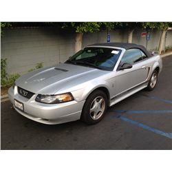 2001 FORD MUSTANG
