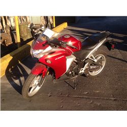 2012 HONDA CBR