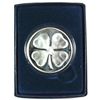 Image 1 : FOUR LEAF CLOVER ON A ONE OUNCE .999 SILVER ART ROUND IN CAPSULE AND BOX