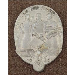 NAZI 1933 TAG DER ARBEIT MEDAL-SHOWS EAGLE/SWASTIKA