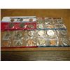 Image 1 : 1979 & 87 US MINT SETS P/D (WITH ENVELOPES)