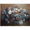 Image 1 : 1 POUND FOREIGN COINS GUARANTEED $100 RETAIL