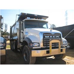 2014 MACK GU713 TRI AXLE DUMP, S/N 1M2AX07CBEM018502, 445HP MACK MP8 ENG, 10 SPD MACK T310M TRANS, 4