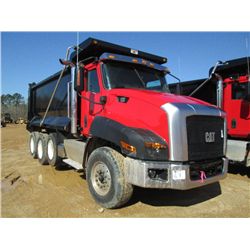 2014 CAT CT660 TRI-AXLE DUMP, S/N 1HTJGTKT5EJ485023, CT 430 CAT, A/T, 46K REARS, 20K FRONT, CHALMERS