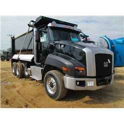 2012 CAT CT660 TRI AXLE DUMP, S/N 1HTJKTKT4CJ627194, CT430HP CAT DIESEL ENG, 8LL TRANS, 46K REARS, 2