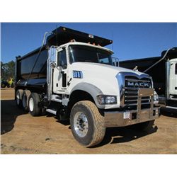 2013 MACK GU713 TRI AXLE DUMP, S/N 1M2AX09C7DM018552, 425 HP MACK MP8-425M ENG, 10 SPD MACK TRANS, 4