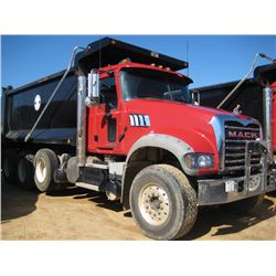 2013 MACK GU713 TRI-AXLE DUMP, S/N 1M2AX09C2DM018572, MACK MP8-425M, 10 SPD, 44K REARS, 18K FRONT, E