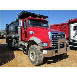 2013 MACK GU713 TRI-AXLE DUMP, S/N 1M2AX09C0DM018571, MACK MP8-425M, 10 SPD, 44K REARS, 18K FRONT, E