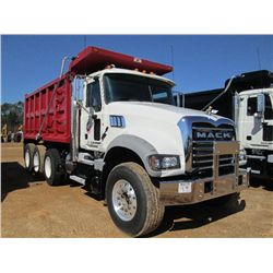 2013 MACK GU713 TRI AXLE DUMP, S/N 1M2AX09C6DM015478, 425HP MP8 MACK DIESEL ENG, MACK 10 SPD TRANS, 