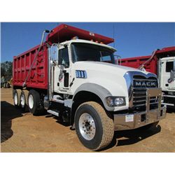 2013 MACK GU713 TRI AXLE DUMP, S/N 1M2AX09C4DM015480, 425HP MP8 MACK DIESEL ENG, MACK 10 SPD TRANS, 